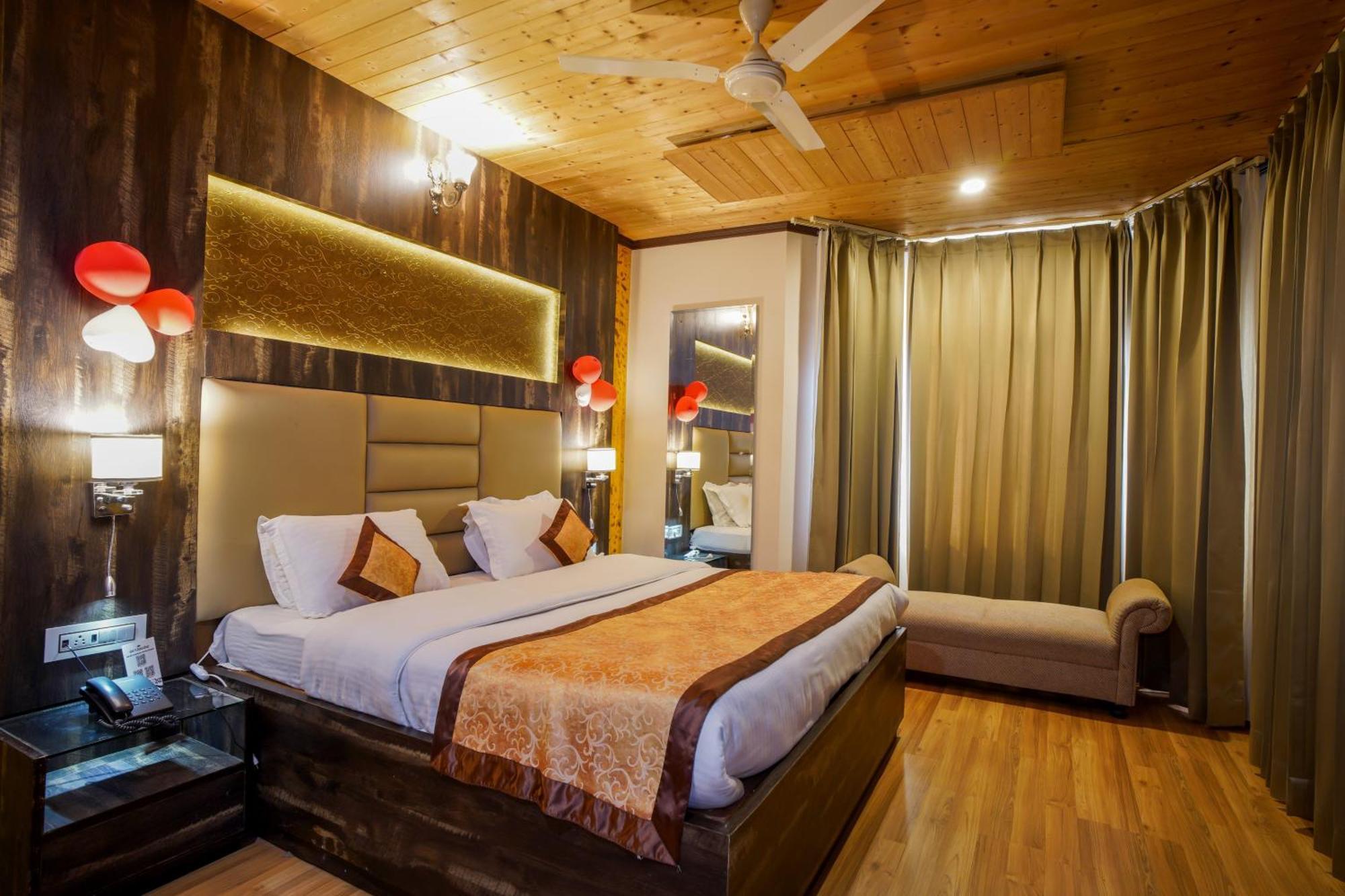 Vilasa Lall Ji Resort Dalhousie Ngoại thất bức ảnh