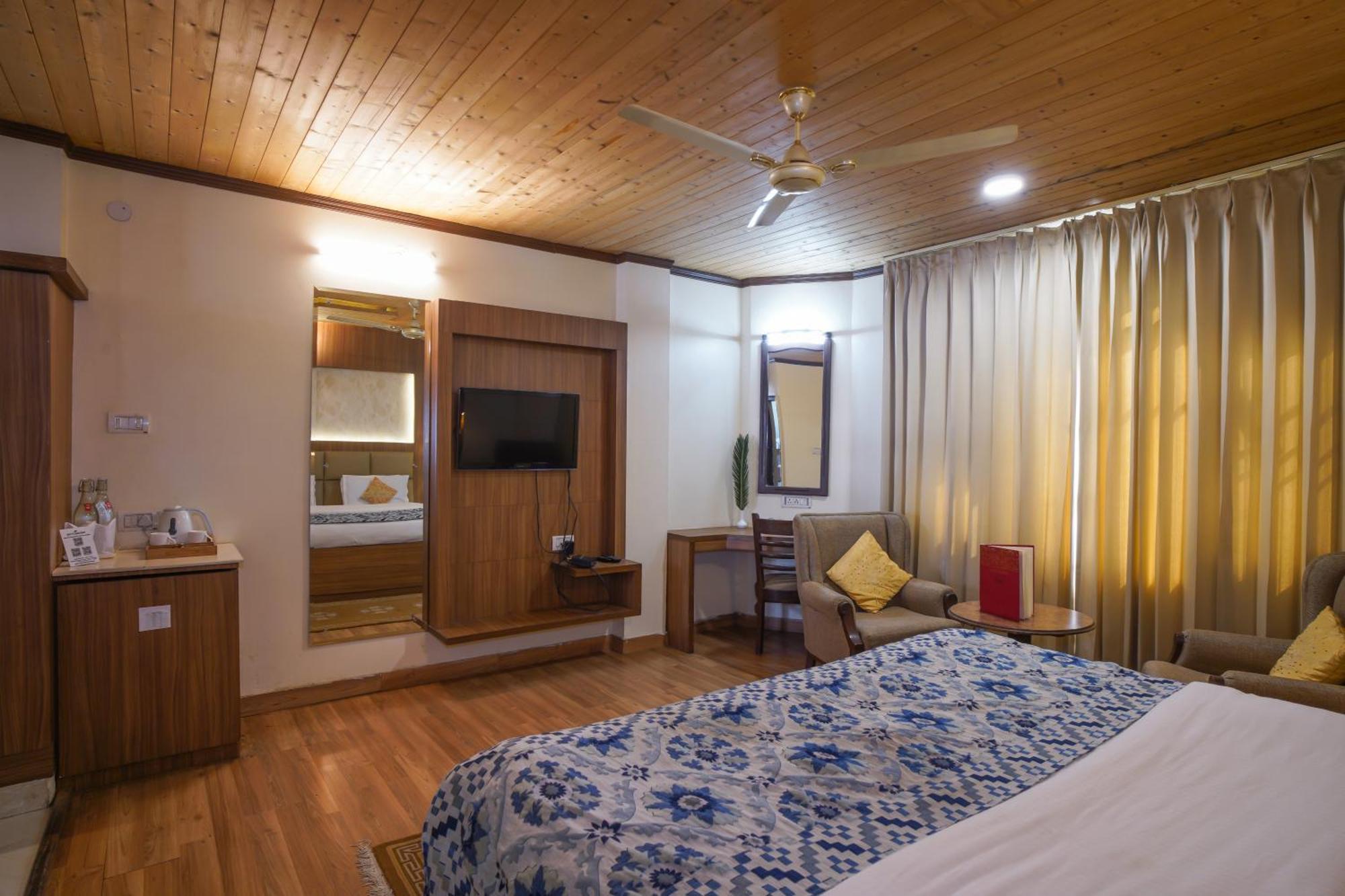Vilasa Lall Ji Resort Dalhousie Ngoại thất bức ảnh